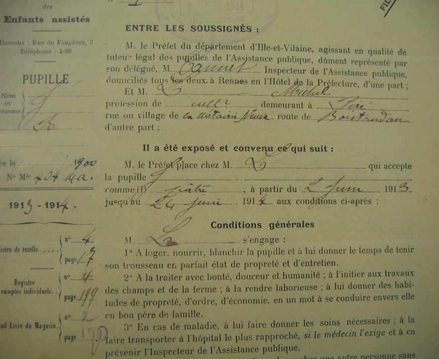 Contrat de travail pour une jeune pupille embauchée comme gardienne de troupeau en 1913-1914. Source : Archives départementales d'Ille-et-Vilaine.