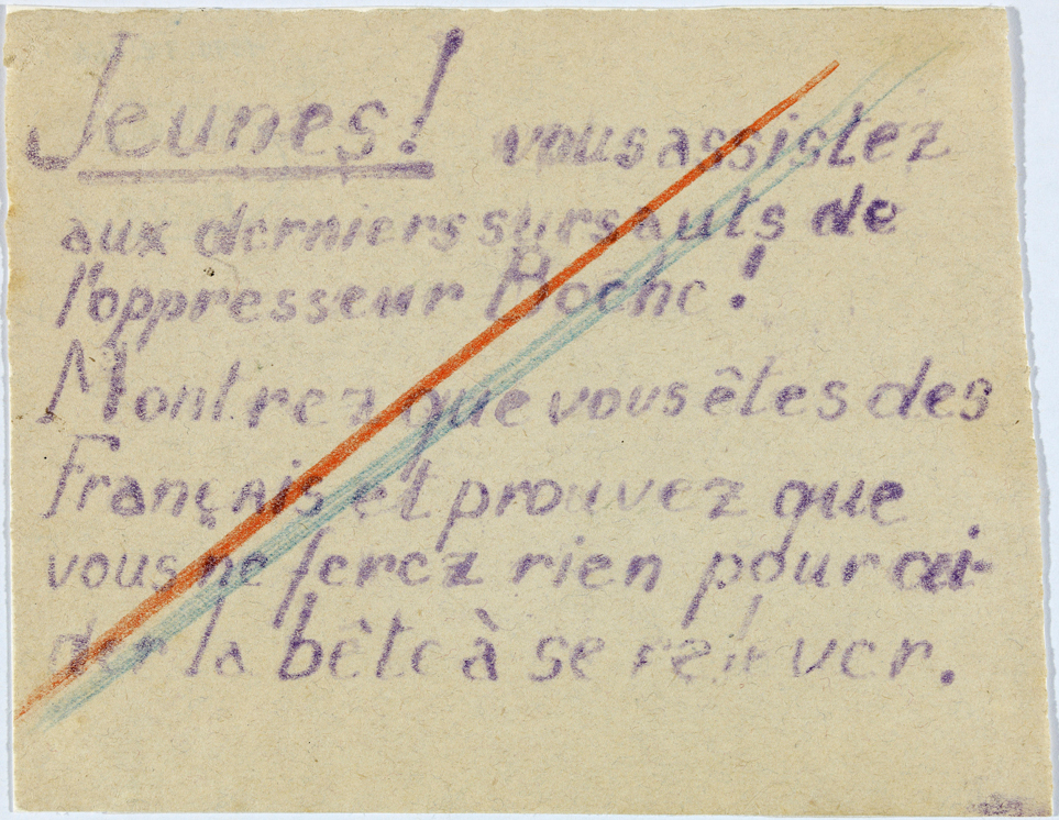 Tracts clandestins appelant la jeunesse à la Résistance - Musée de Bretagne, Pierre Tressos-Wikimedia